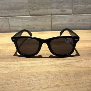 New Free People x Foster Grant Black Sunglasses with UV 400 Protection